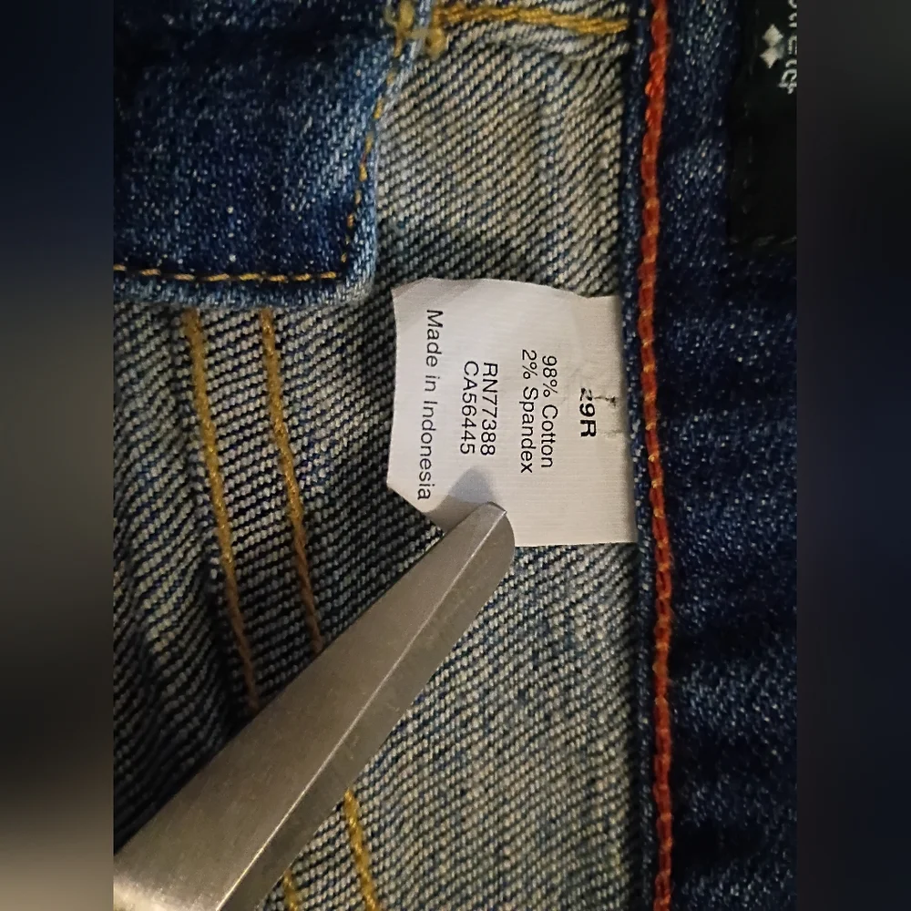 J.‎ Crew Hipslung Women's Denim Jeans Distressed Sz 29R 301/2 L